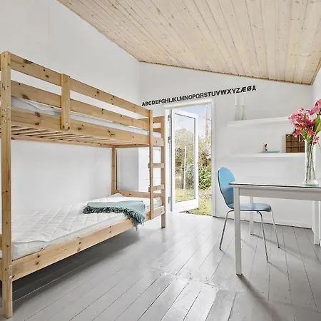 Hébergement de vacances 2 Bedroom Stunning In *