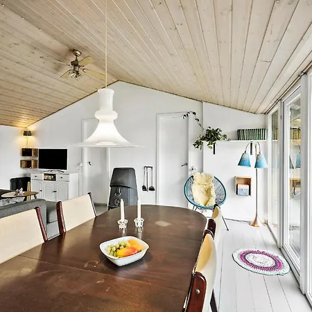 2 Bedroom Stunning In