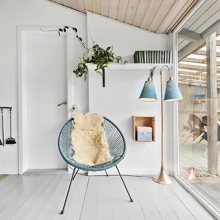 2 Bedroom Stunning In Vejby