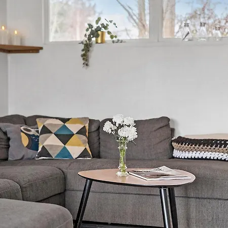 2 Bedroom Stunning In